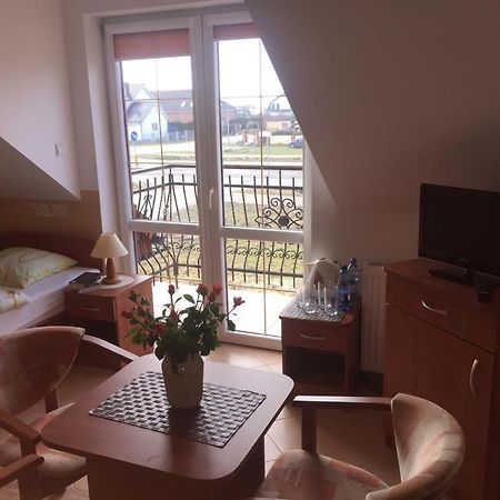 Pokoje Z Lazienkami - Dziwnowek Kamien Pomorski Extérieur photo